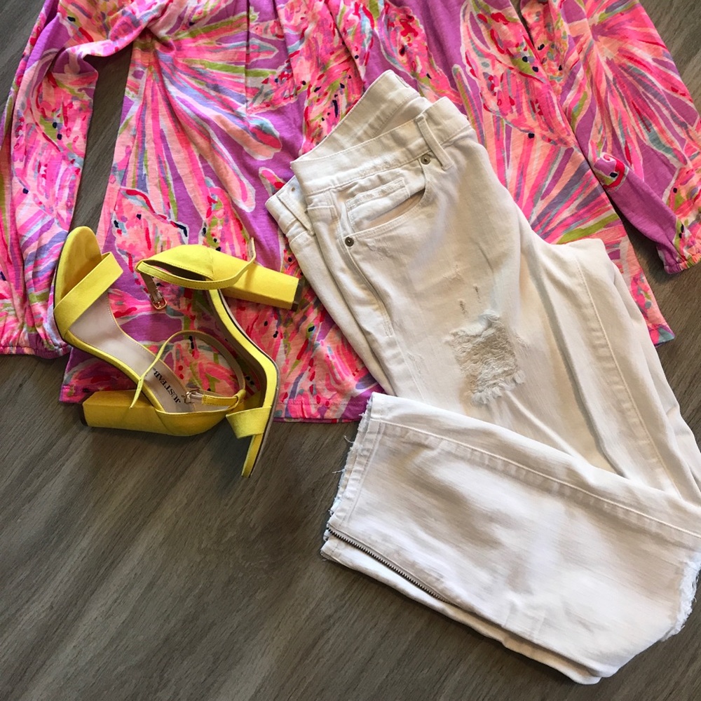 Madewell distressed white jeans with ankle zippers